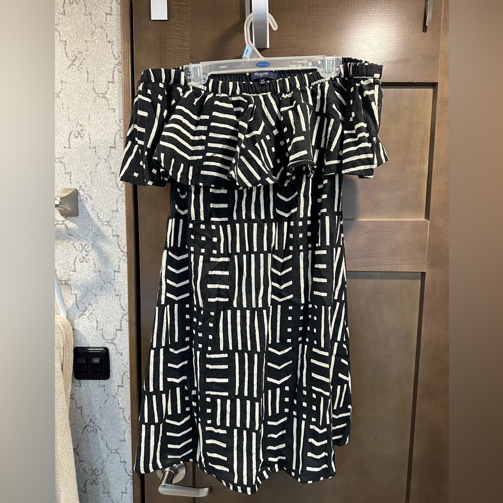Madewell off the shoulder geometric dress